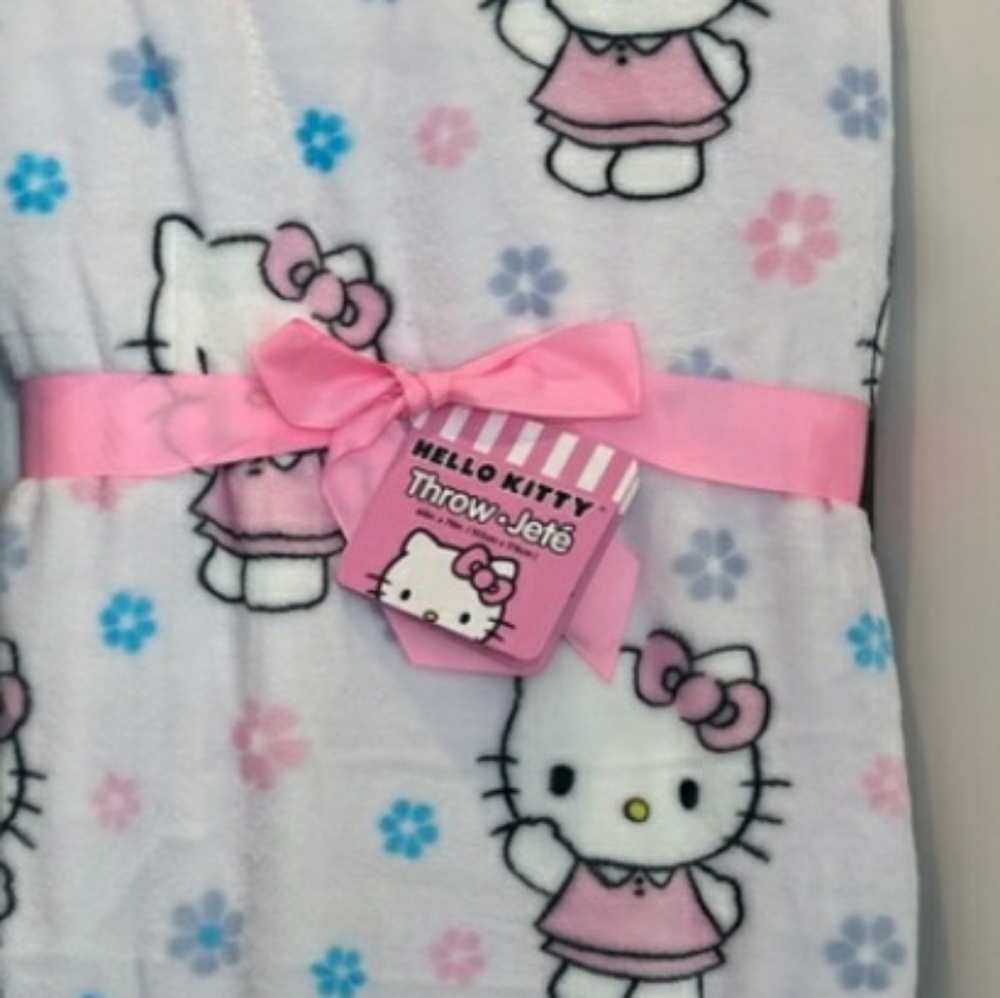 hello kitty blanket